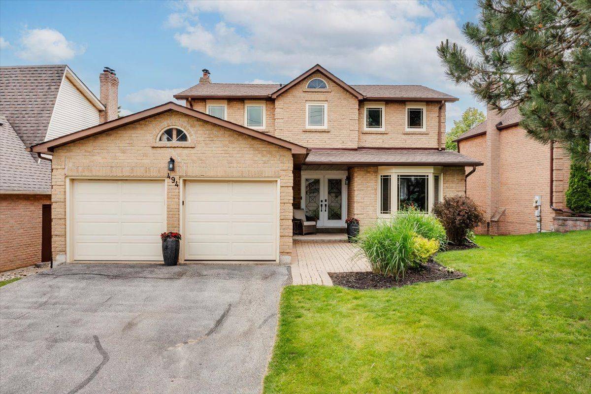 494 London RD, Newmarket, ON L3Y 6H2