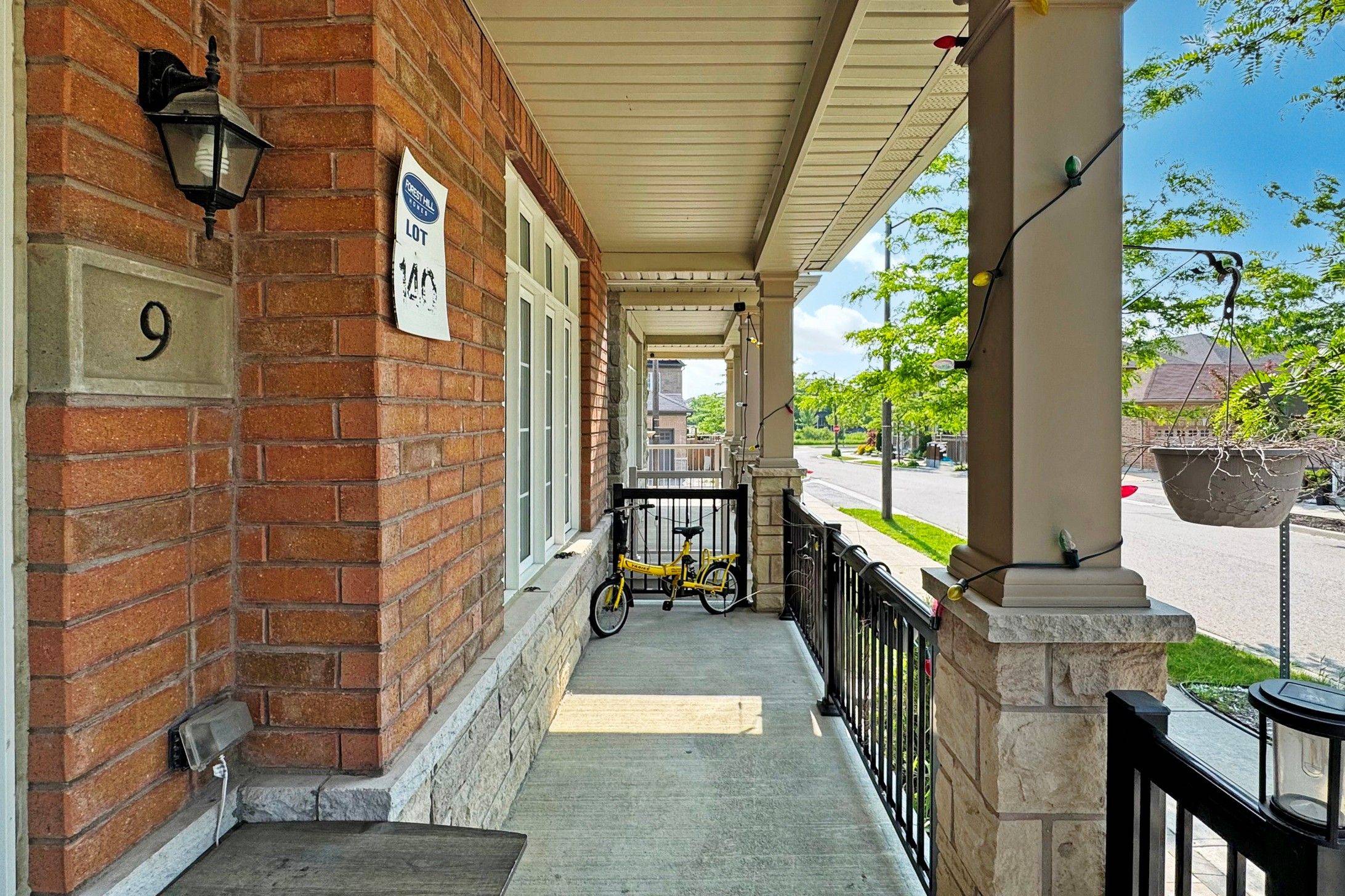 Markham, ON L6B 0X4,9 Sunnyside Hill RD