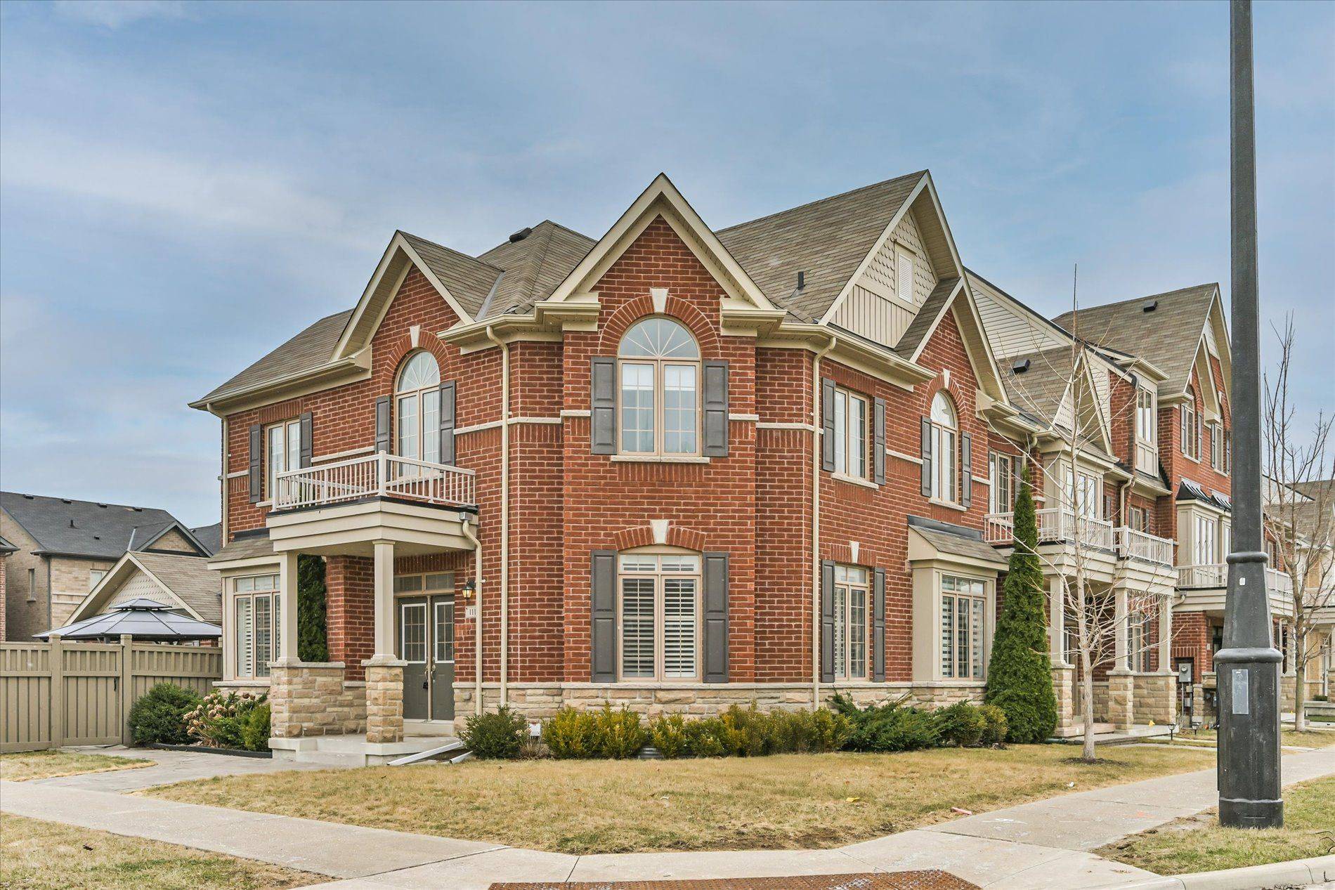 111 East's Corners BLVD, Vaughan, ON L4H 3Z8