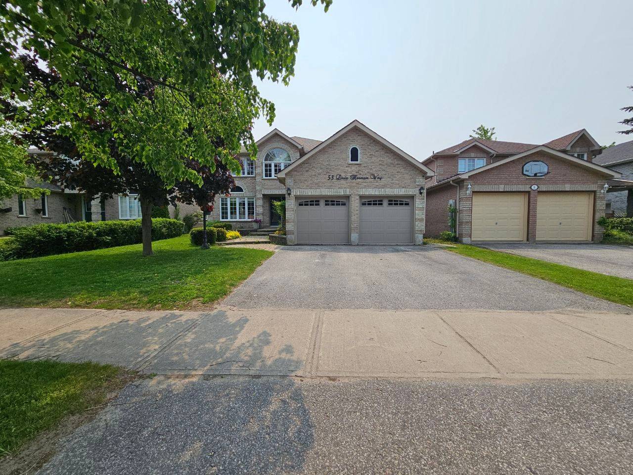53 Livia Herman WAY, Barrie, ON L4M 6X1