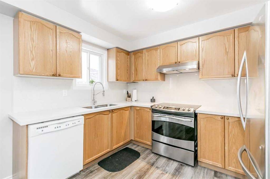 Barrie, ON L4N 9Y6,345 Ferndale DR S