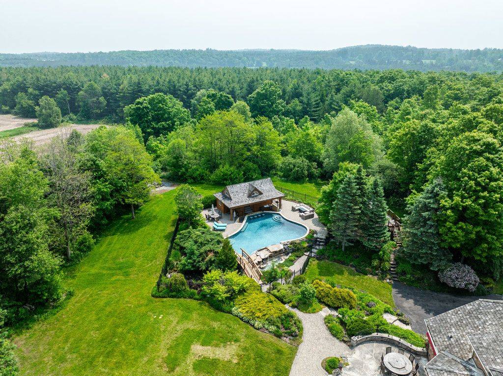 Milton, ON N0B 2K0,13701 4th Line