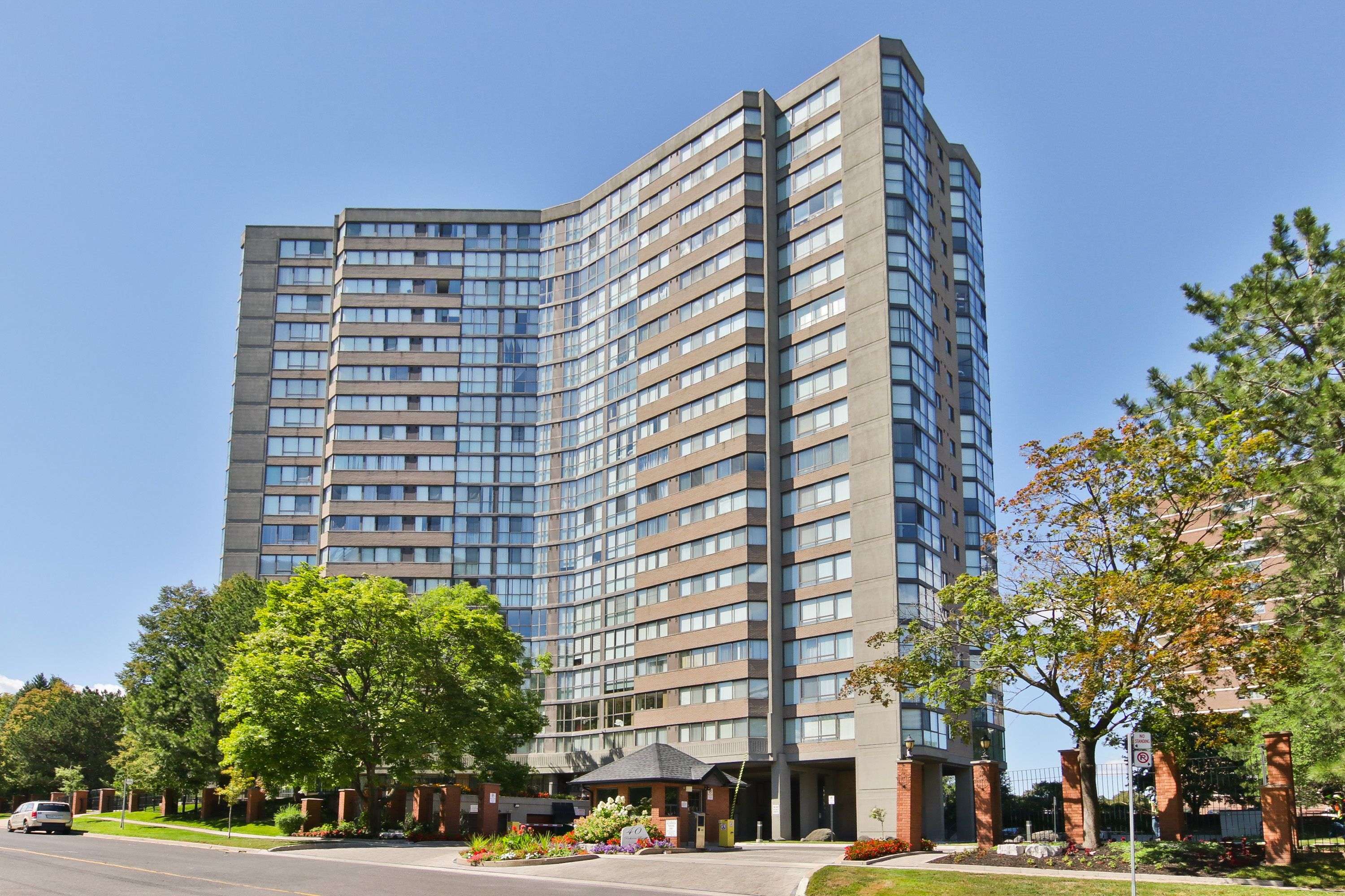 40 Richview RD #1907, Toronto W09, ON M9A 5C1