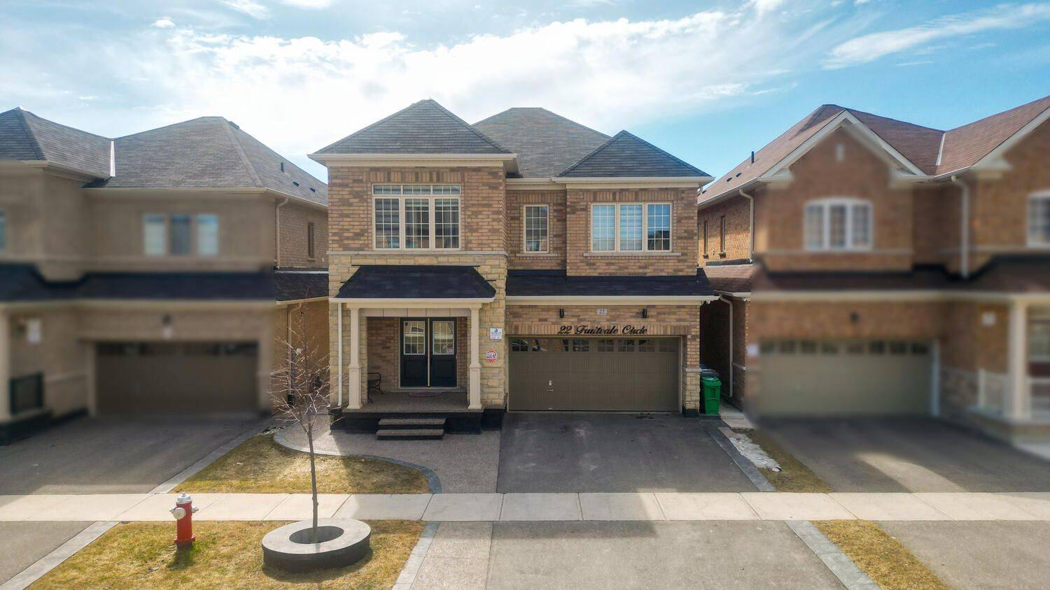 22 Fruitvale CIR, Brampton, ON L7A 5B8