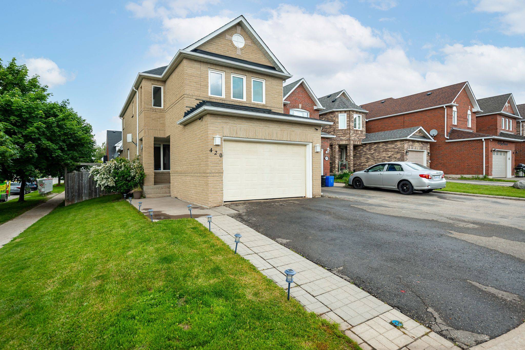 420 Jay CRES, Orangeville, ON L9W 4Z2