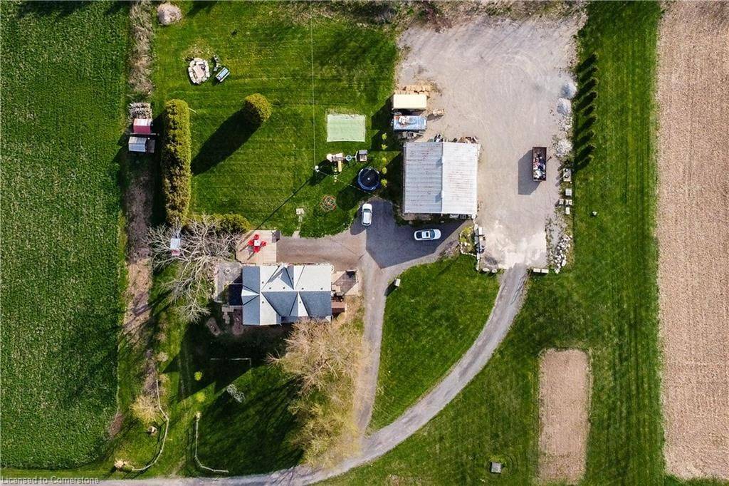 Hamilton, ON L8B 1L9,65 6th Concession RD E