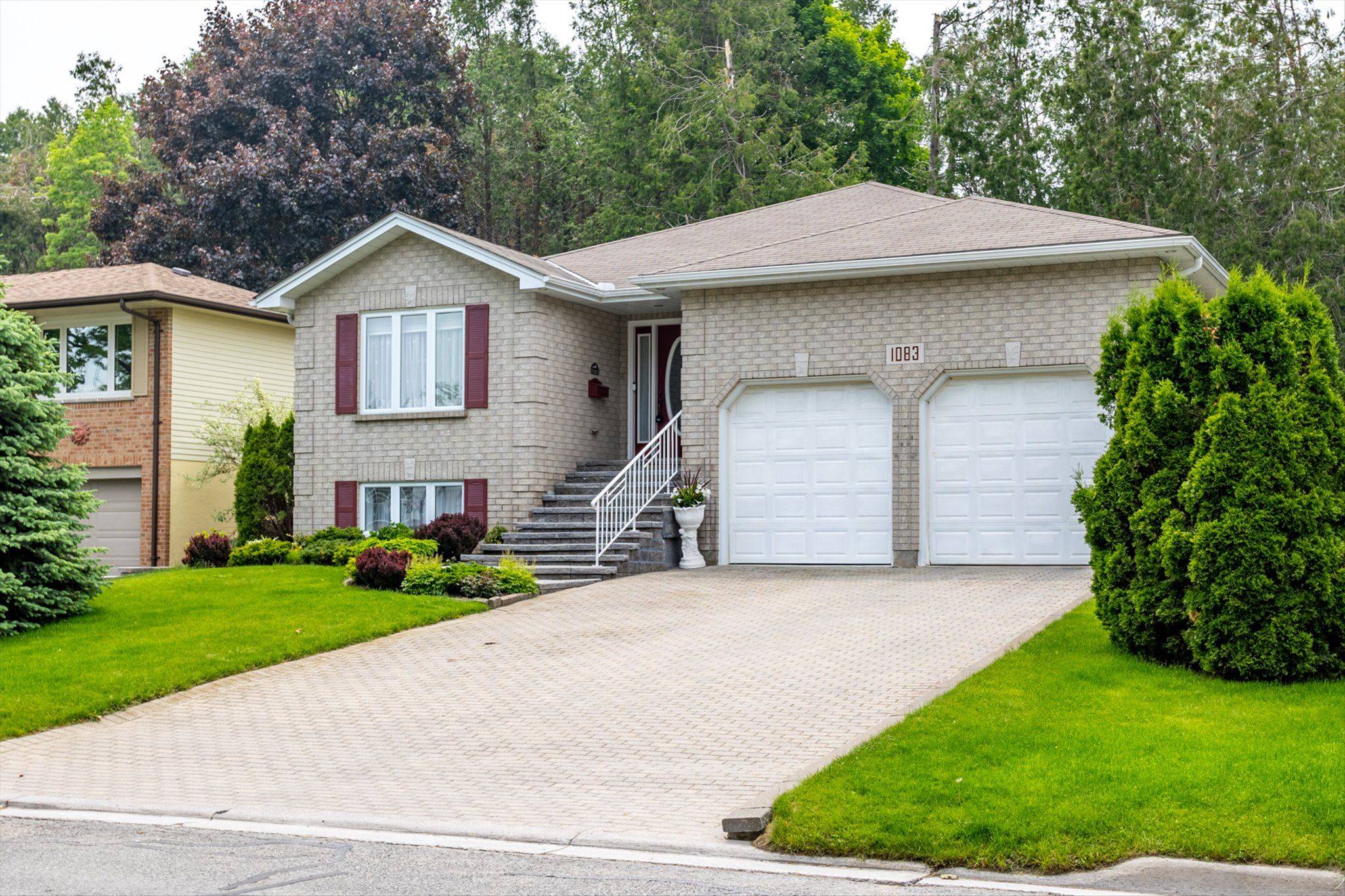 Peterborough West, ON K9J 7K7,1083 Danita BLVD
