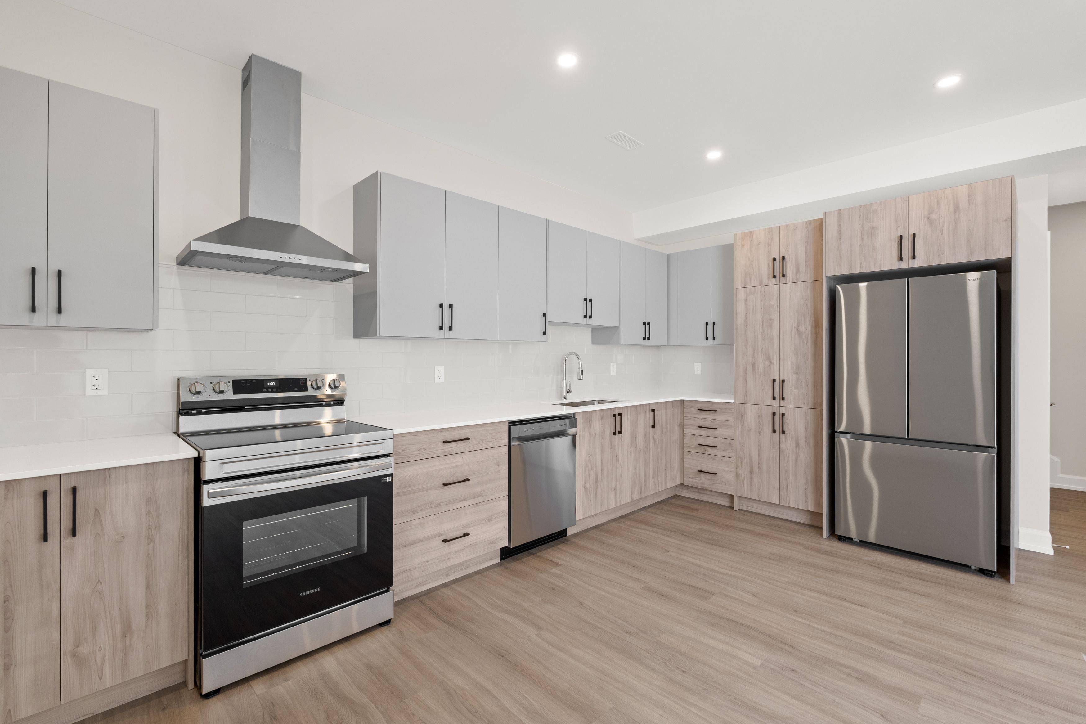 Orleans - Convent Glen And Area, ON K1C 1H7,6954 Notre Dame ST #B