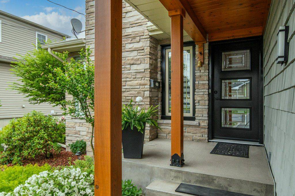 Greater Napanee, ON K7R 3S8,252 Bridge ST W