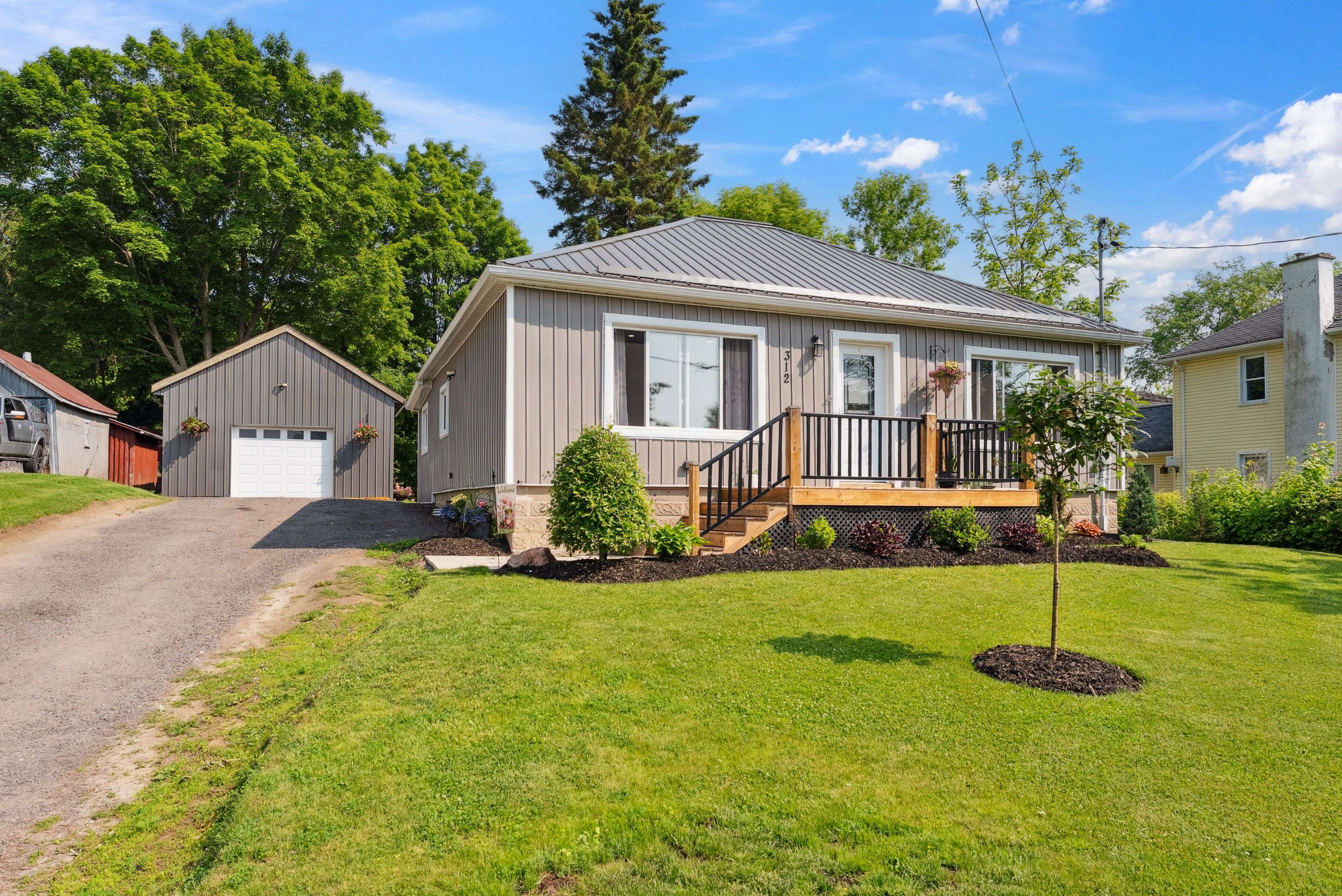 312 River ST W,  Tweed,  ON K0K 3J0