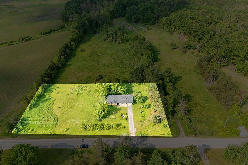Whitewater Region, ON K0J 1Y0,337 Dombroskie RD
