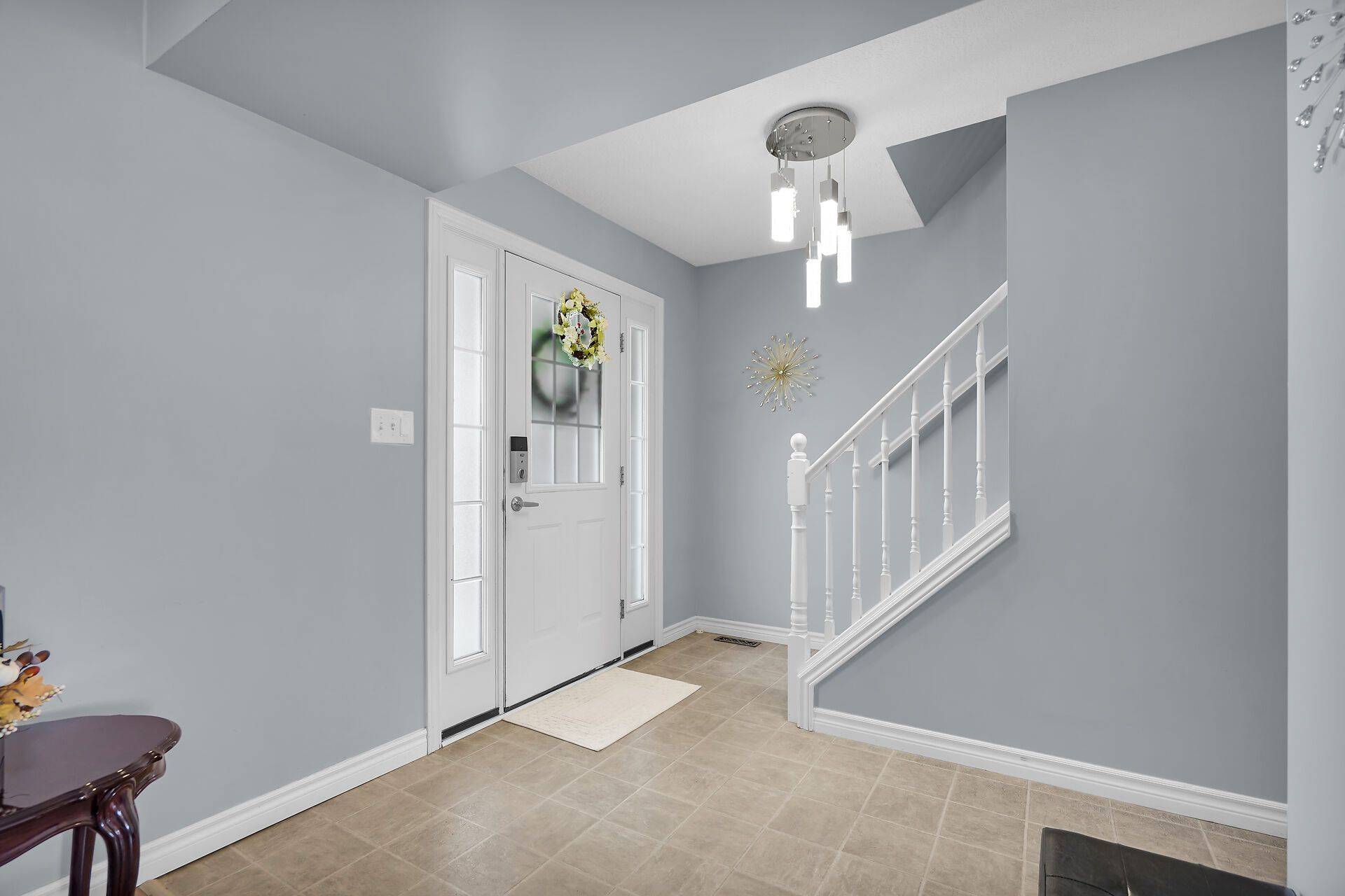 St. Thomas, ON N5P 0A1,12 Hawthorn CT