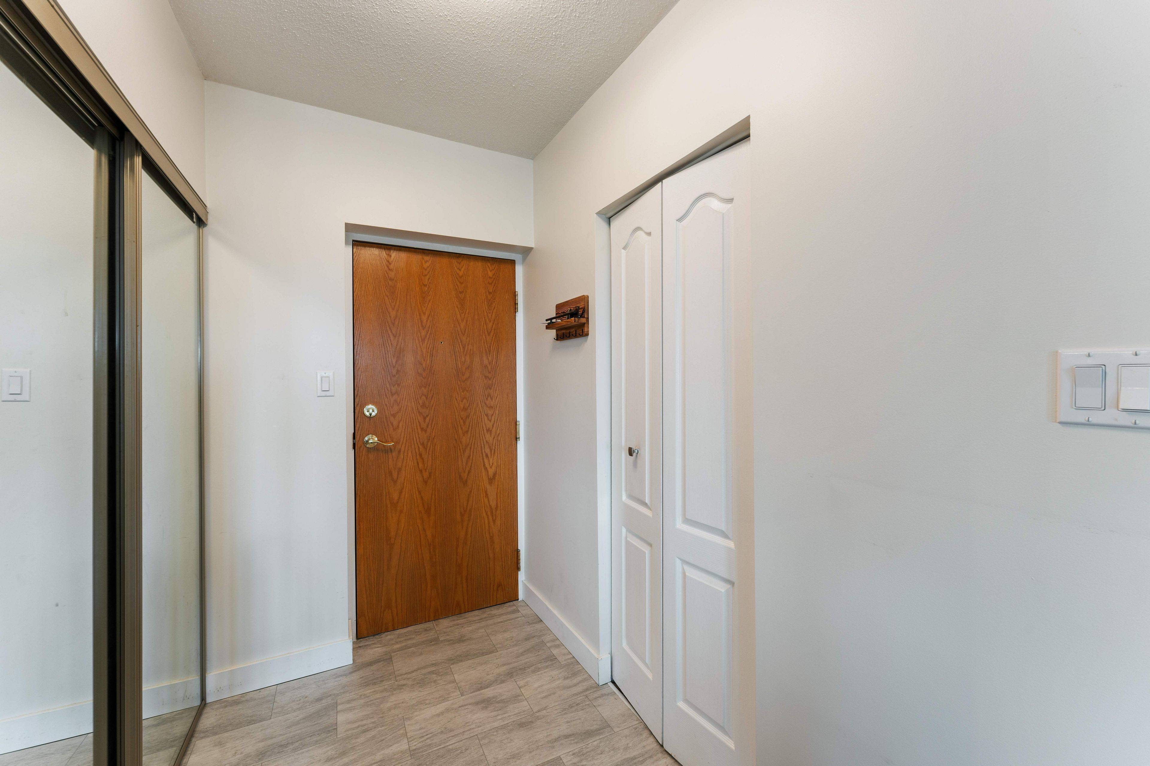 Kingston, ON K7M 8J3,649 Davis DR #401