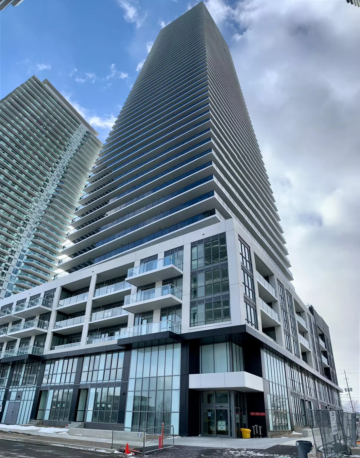 Toronto W06, ON M8V 0G2,70 Annie Craig DR #2301