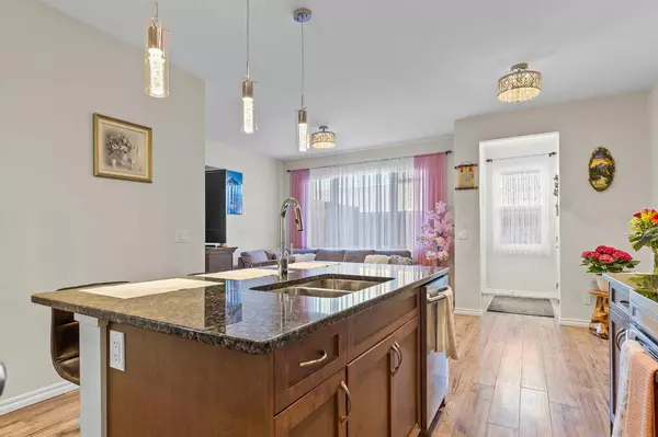 Calgary, AB T2X 2C3,1545 Legacy CIR Southeast