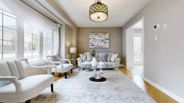 Richmond Hill, ON L4S 1Z9,2 Royal Chapin CRES