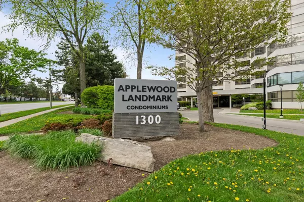 Mississauga, ON L4Y 3Z2,1300 Bloor ST #PH 7