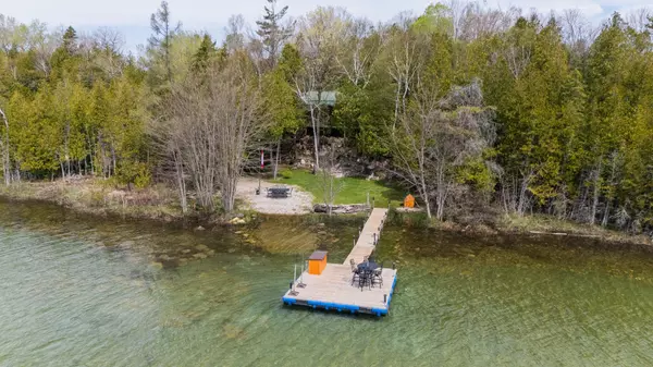 37 Hope DR, Northern Bruce Peninsula, ON N0H 1Z0