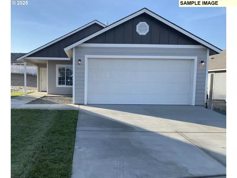 131 Michelle AVE, Umatilla, OR 97882