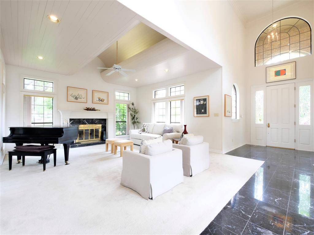 Plano, TX 75093,4541 Salerno Circle