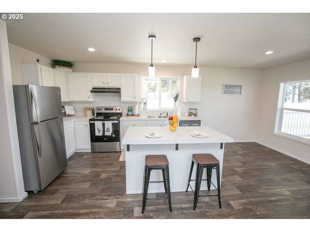 La Grande, OR 97850,3111 E Q Ave #3