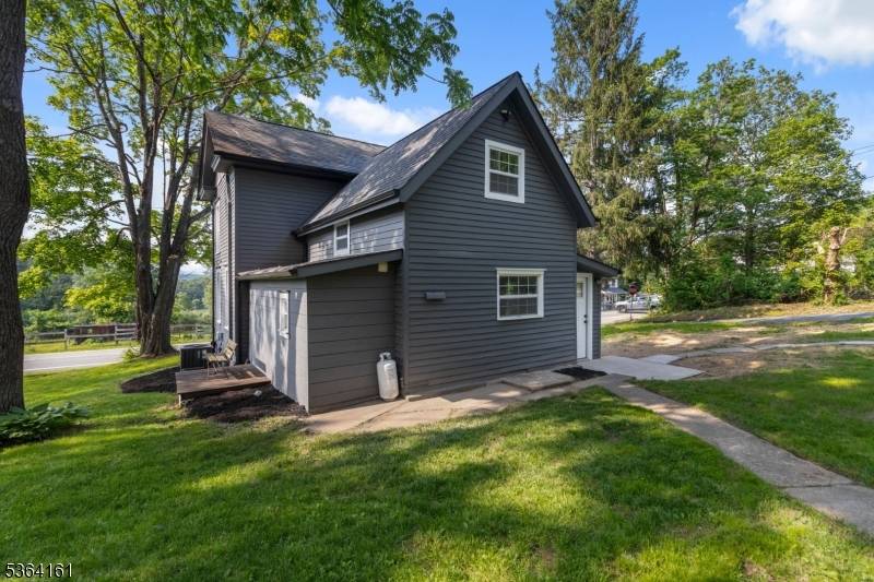 Oxford Twp., NJ 07863,132 Axford Ave