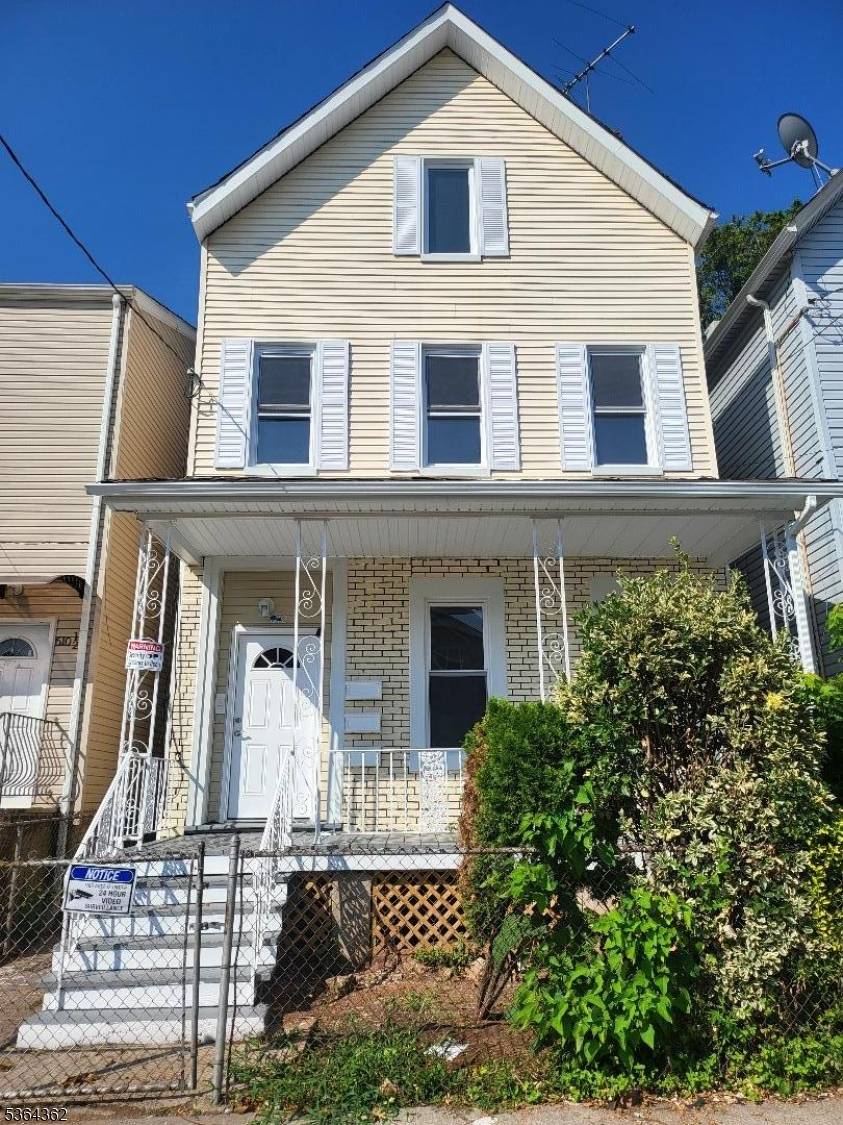 612 Fulton St, Elizabeth City, NJ 07206