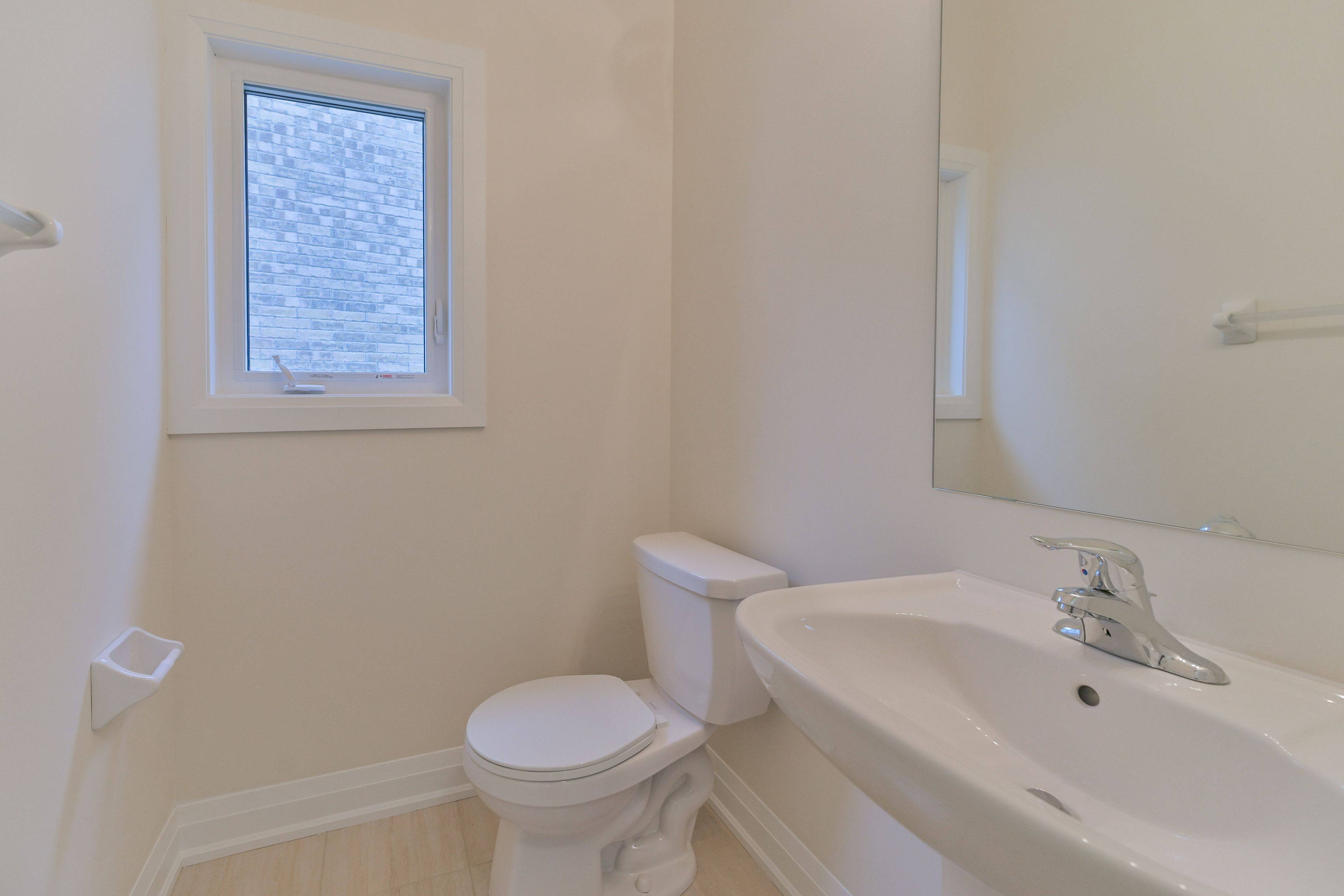 Scugog, ON L9L 2C7,74 North Garden BLVD