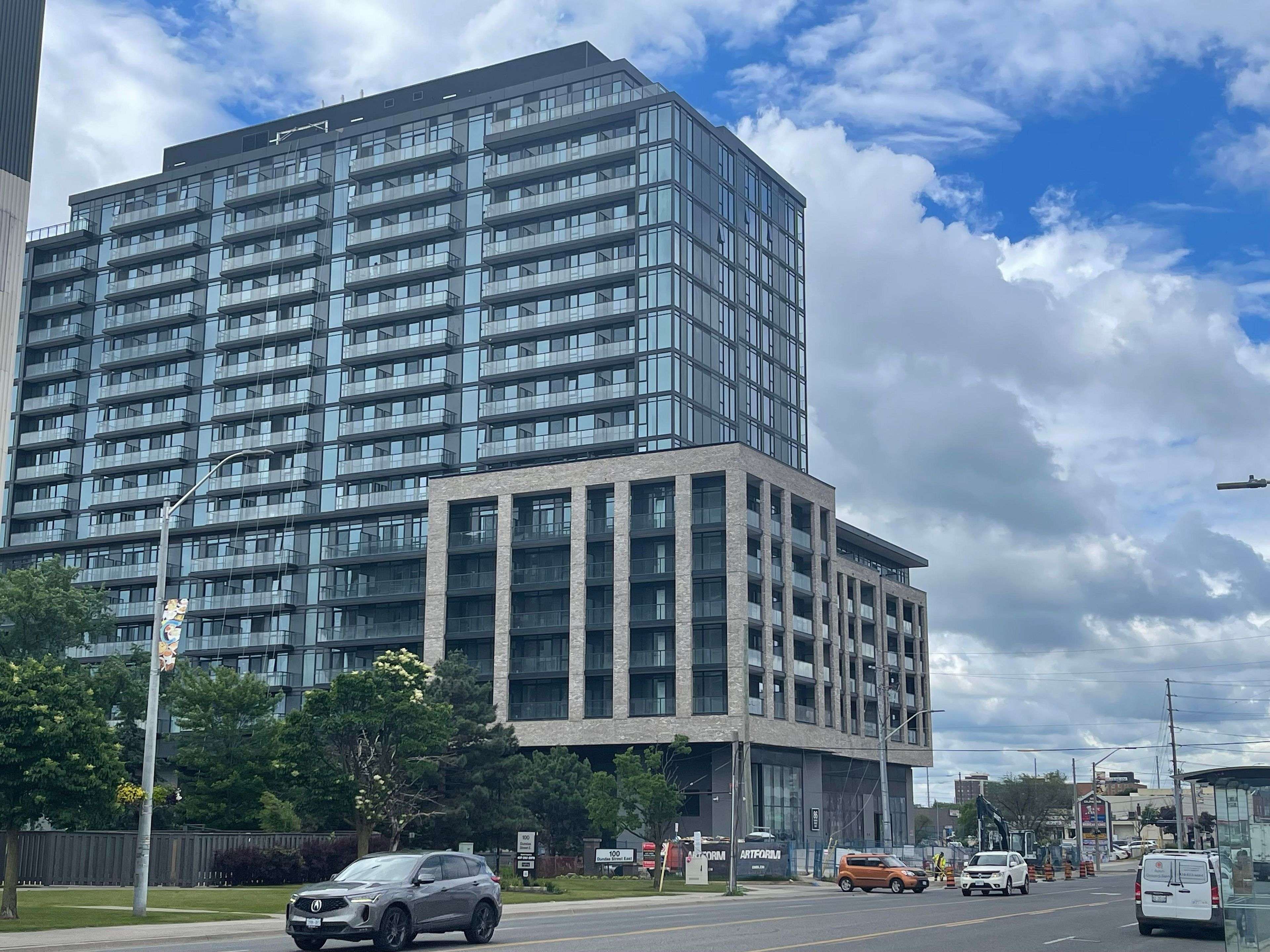86 Dundas ST E #416, Mississauga, ON L5A 0B1