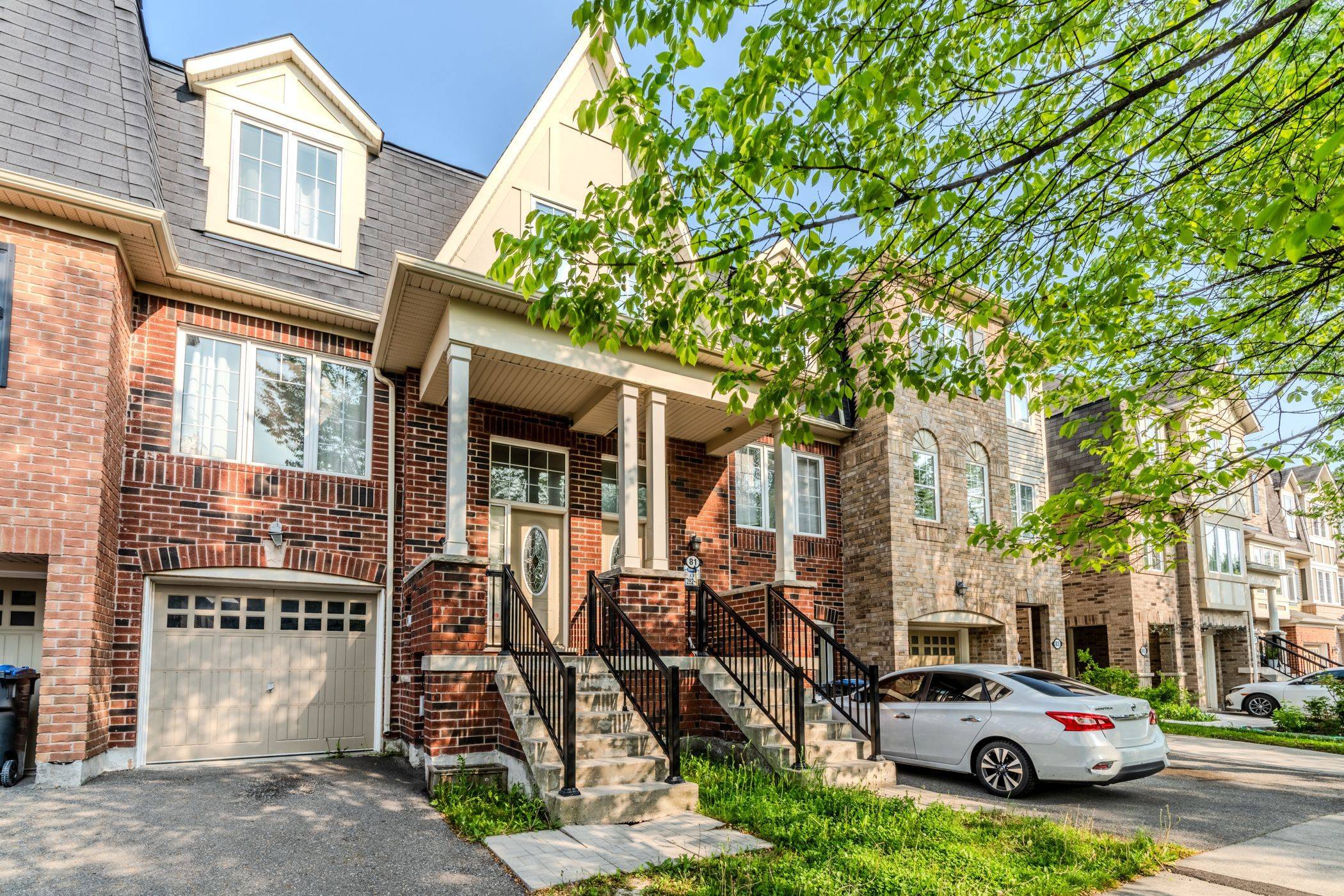 Brampton, ON L7A 0R7,81 Bevington RD
