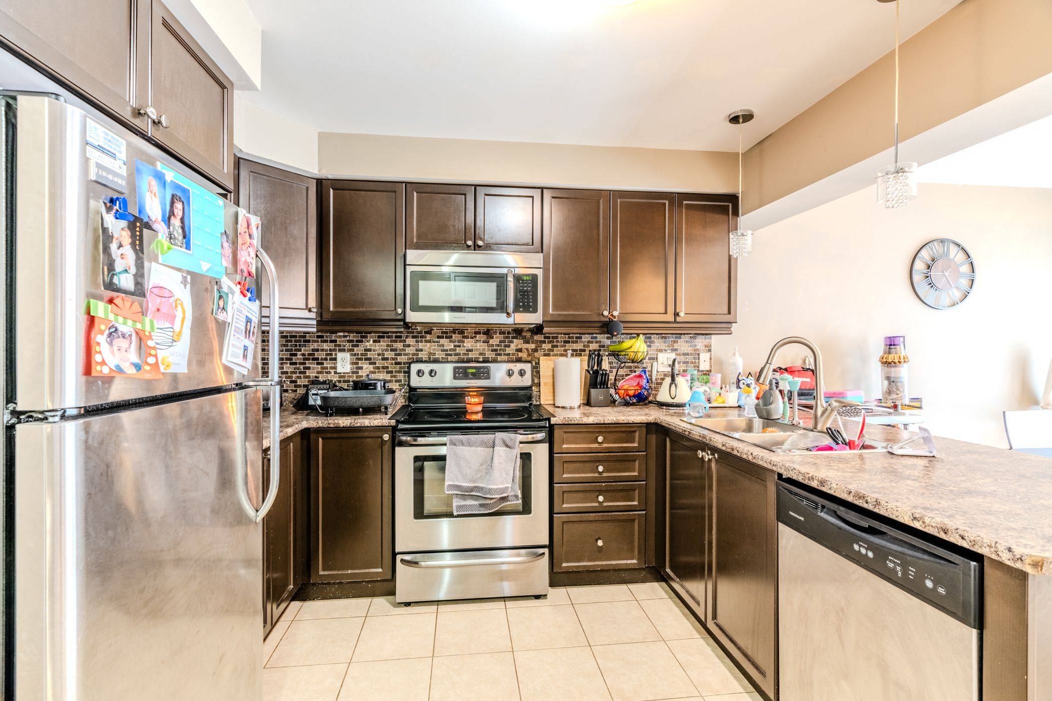 Brampton, ON L7A 0R7,81 Bevington RD