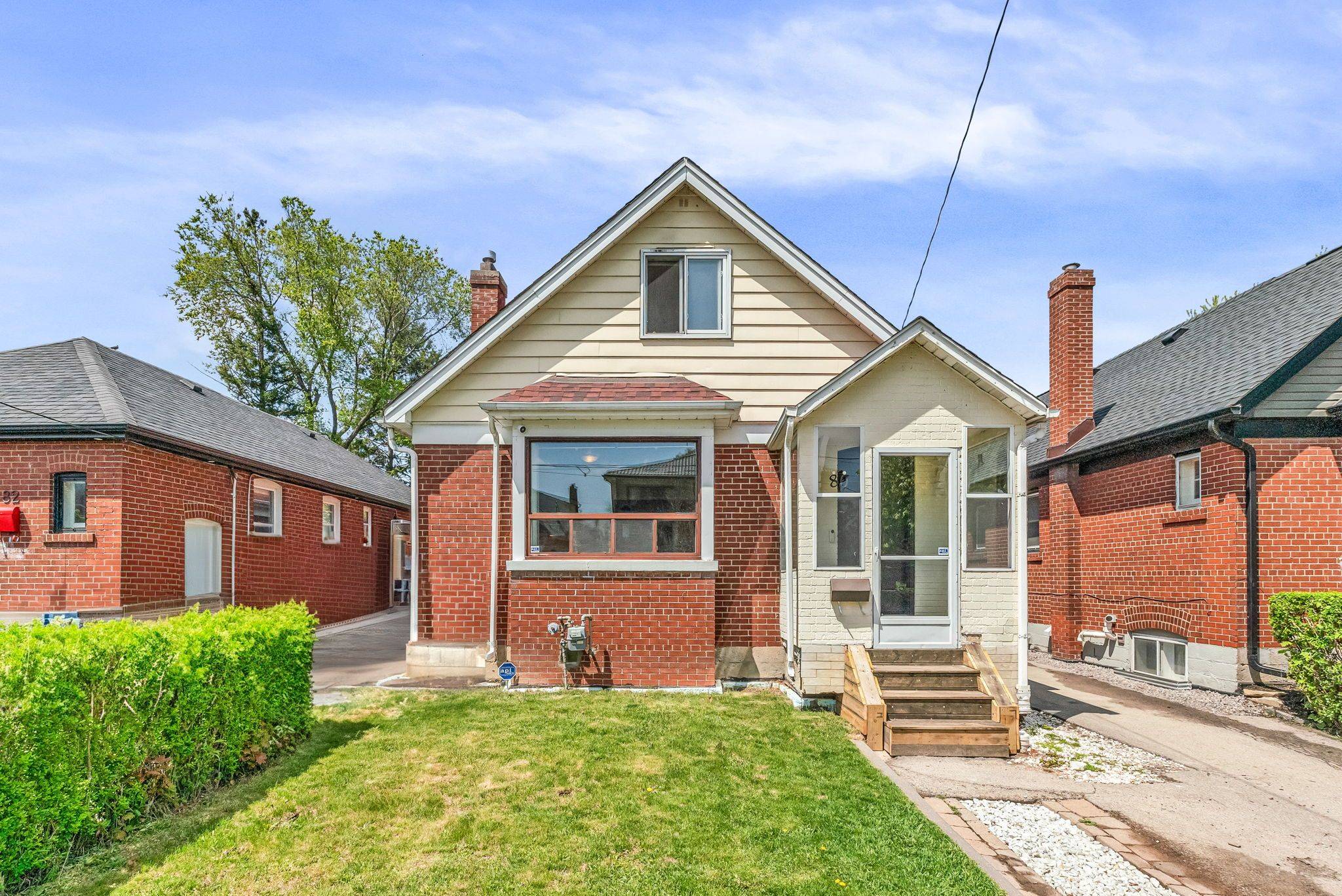 Toronto W06, ON M8V 1X2,80 Albani ST