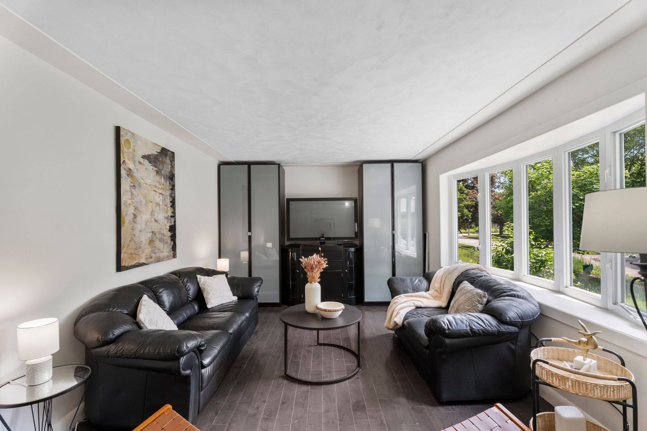 Waterloo, ON N2J 2S2,84 Elgin CRES