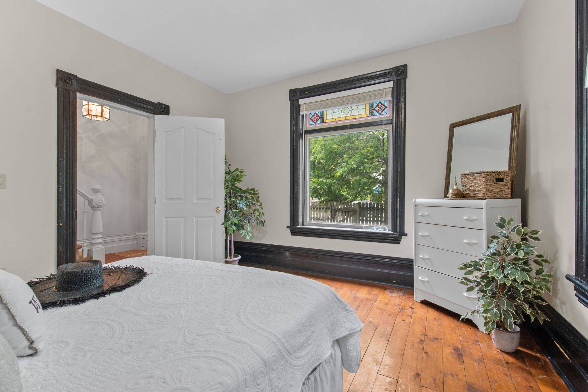 Havelock-belmont-methuen, ON K0L 1Z0,41 George ST E