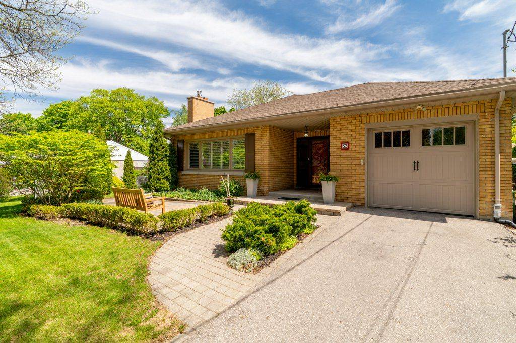 Guelph, ON N1G 2E6,52 Forest Hill DR