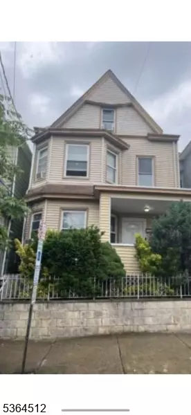 Paterson City, NJ 07524,121 E 16Th St