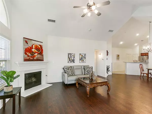 Plano, TX 75093,2601 Marsh Lane #124