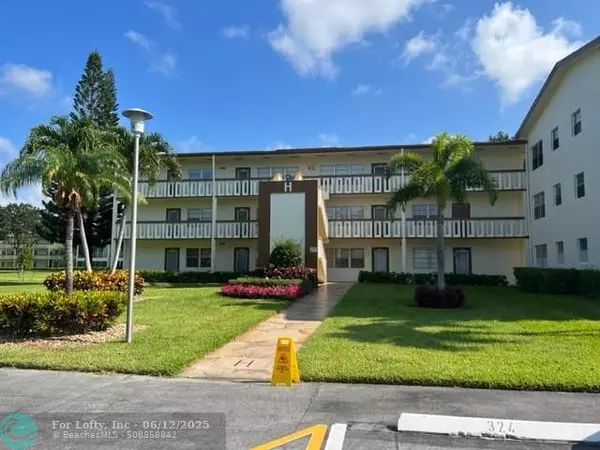 300 Mansfield H #H, Boca Raton, FL 33434