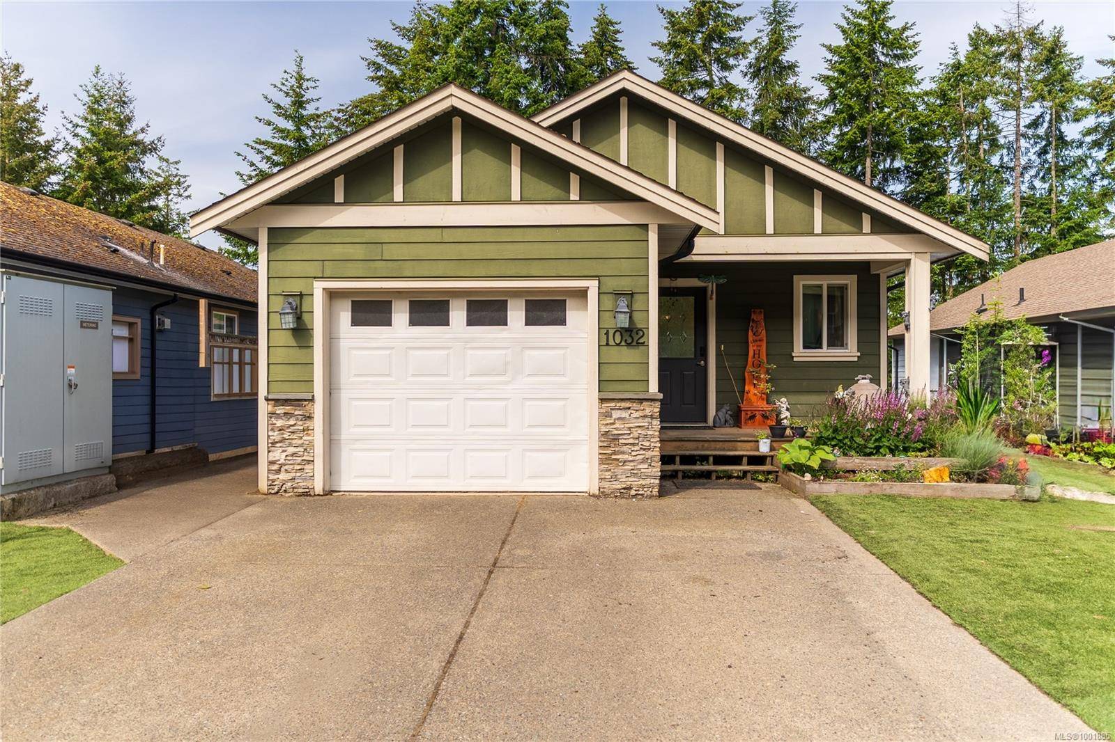 1032 Skylar Cir, Shawnigan Lake, BC V0R 2W3