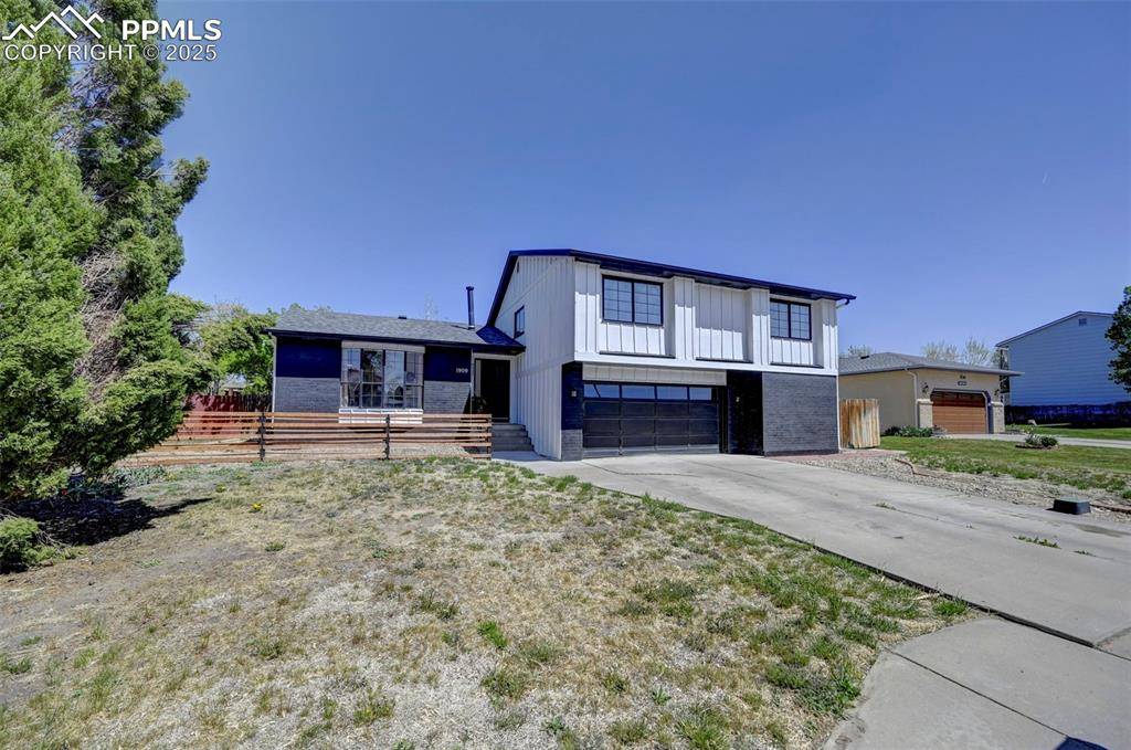 Pueblo, CO 81008,1909 Northmoor TER