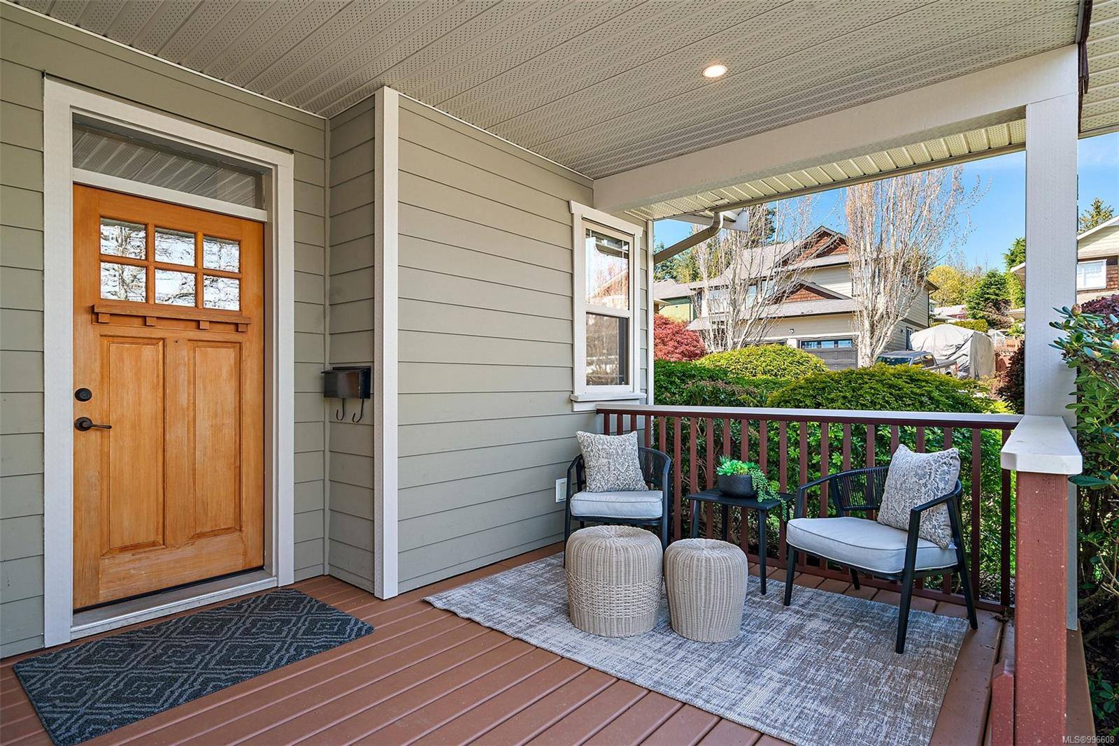 Sooke, BC V9Z 0W4,6591 Arranwood Dr #101