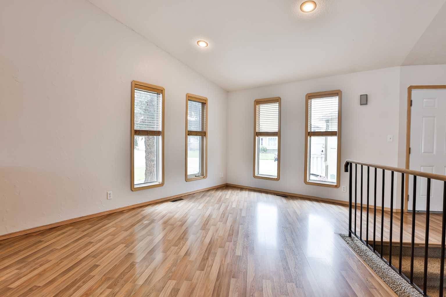 Taber, AB T1G 1C8,4919 41 ST