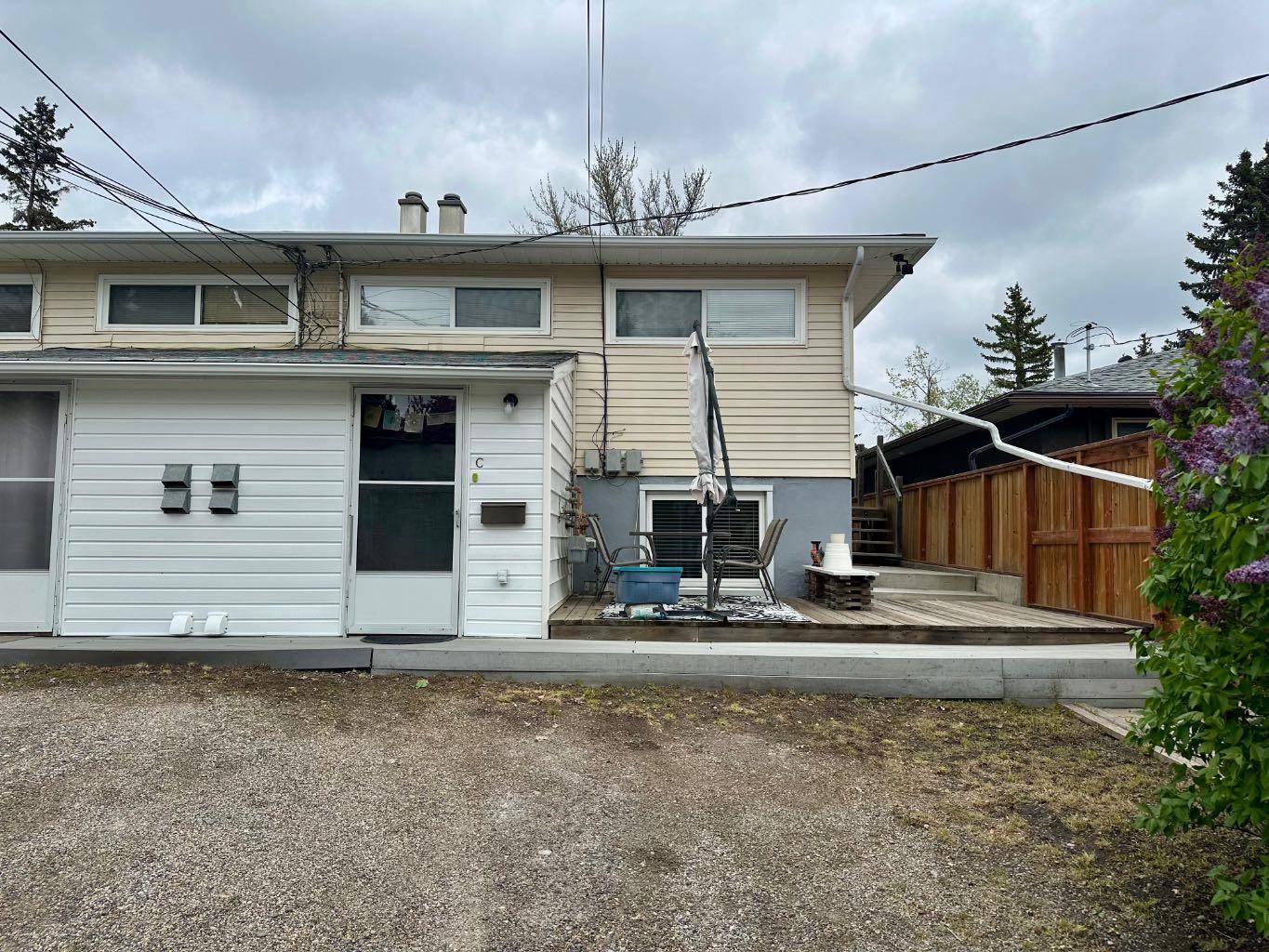 Calgary, AB T2K 0B1,919 32 AVE Northwest