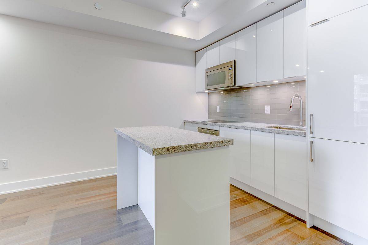 Toronto C02, ON M5R 0C8,88 Cumberland ST #309