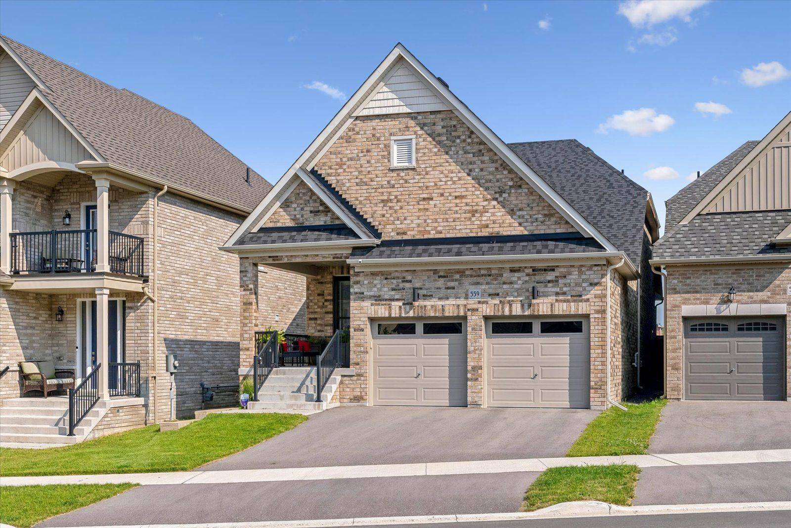 Oshawa, ON L1H 0M3,559 Askew CT