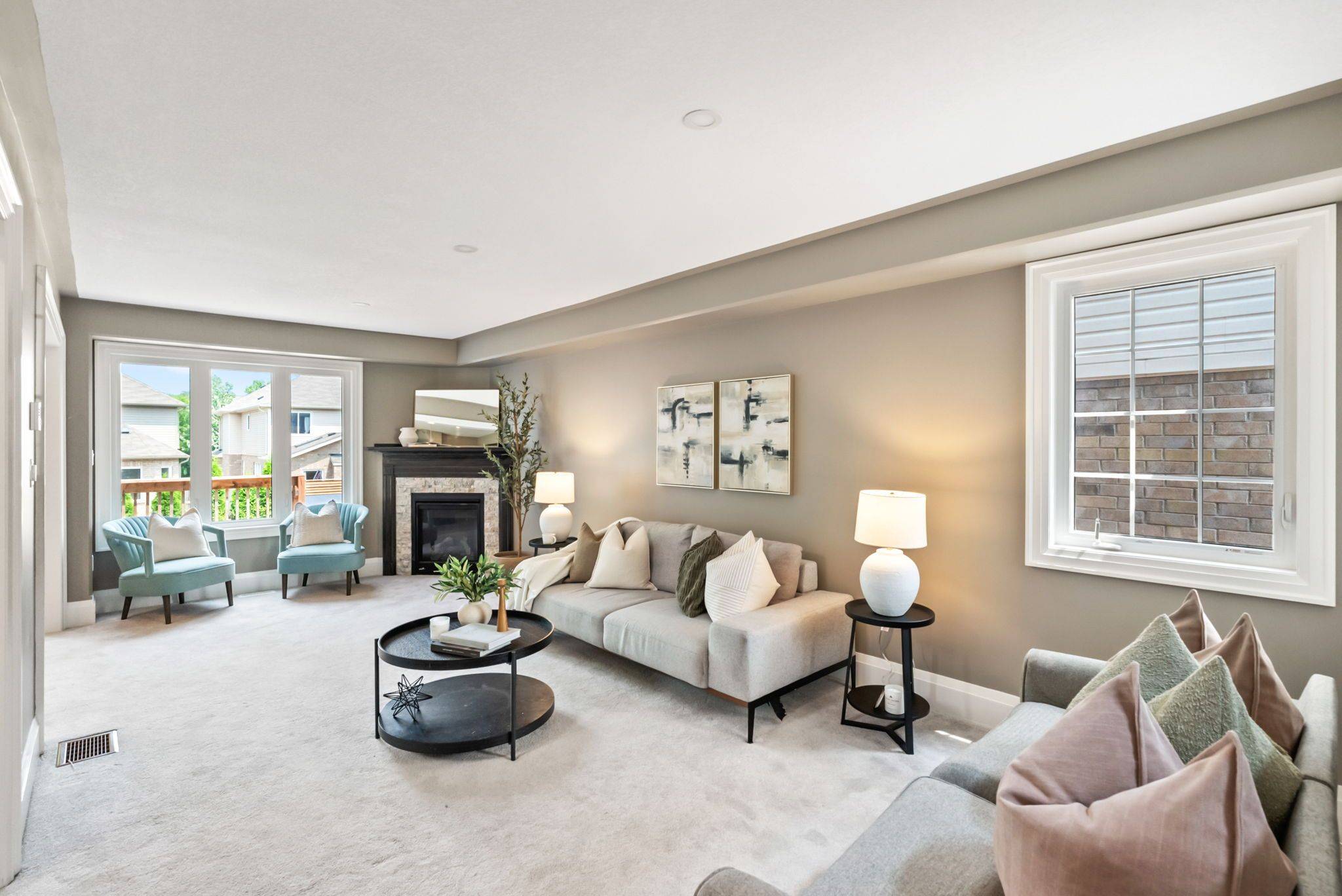 Clarington, ON L1E 3E8,103 Mallory ST