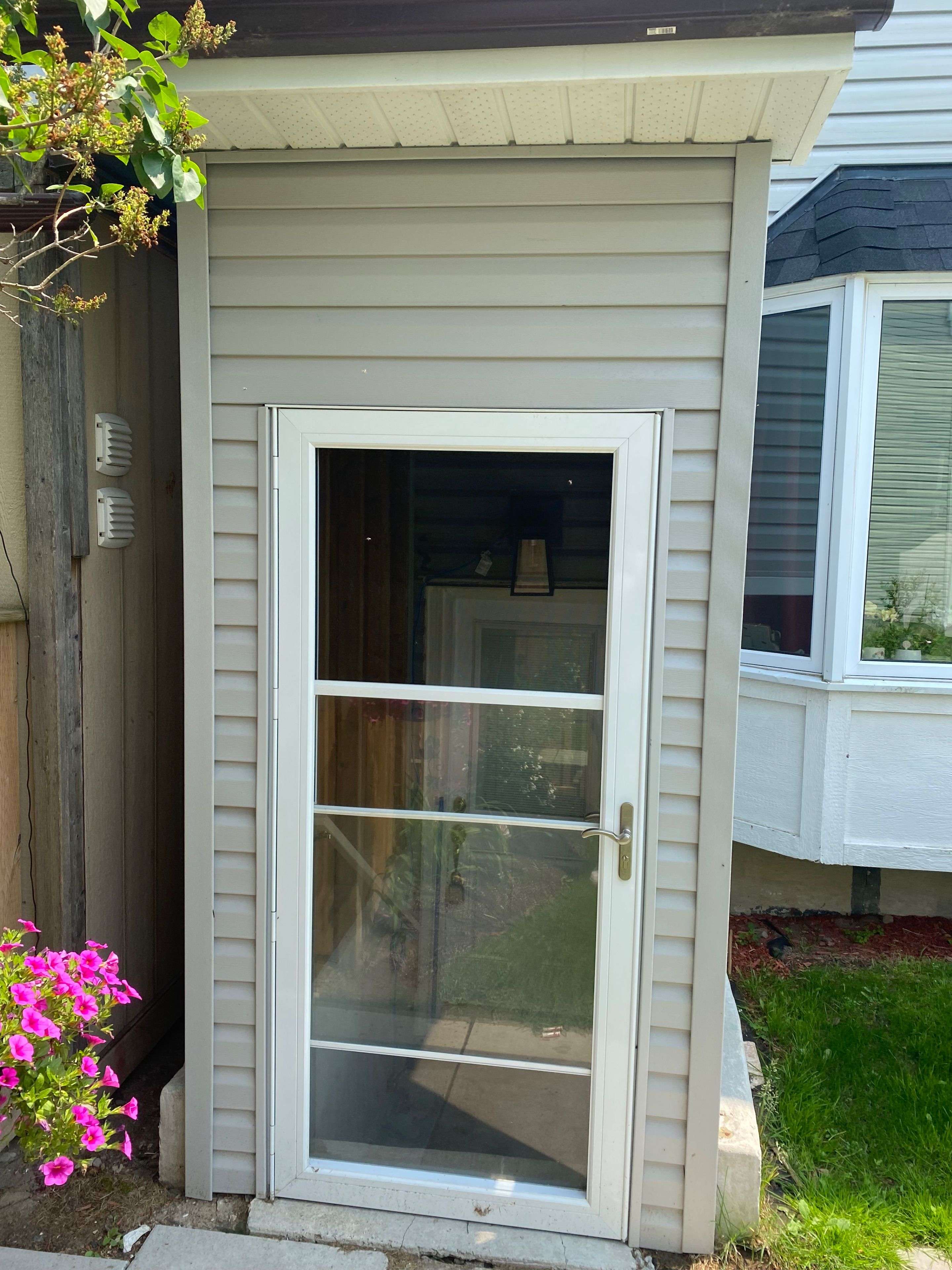 Clarington, ON L1C 5C1,66 Ivory CT
