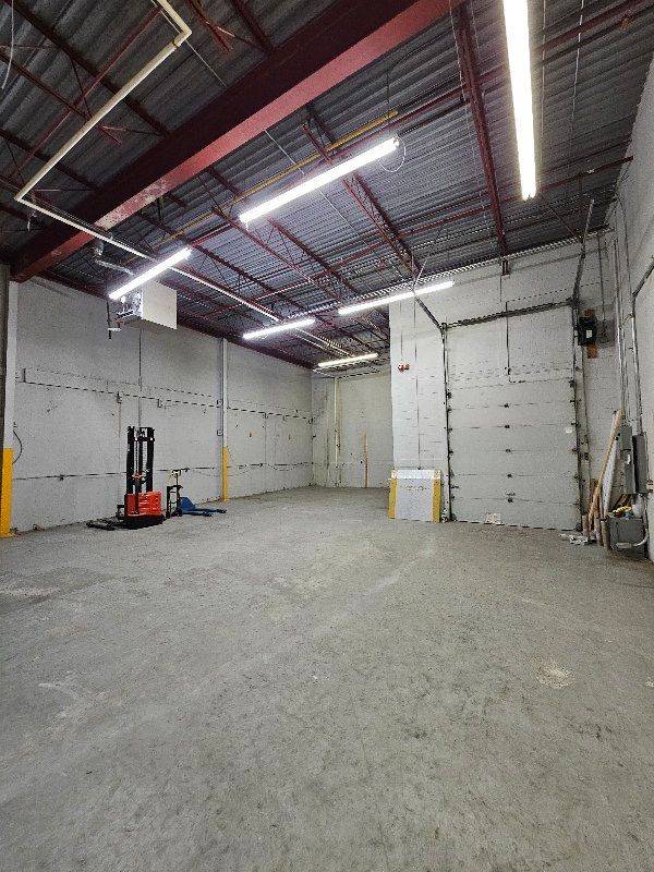 Markham, ON L3R 0E4,2800 14th AVE #1