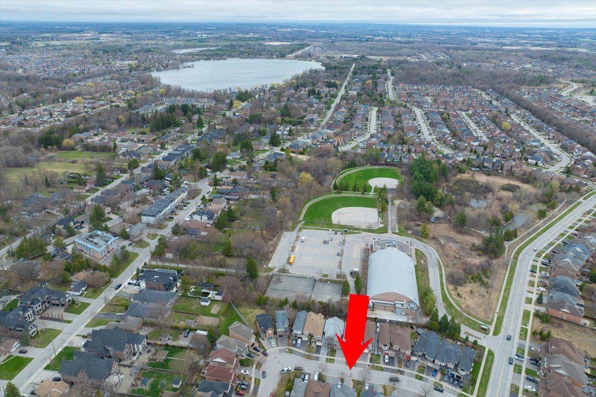 Richmond Hill, ON L4E 3X6,63 Carousel CRES