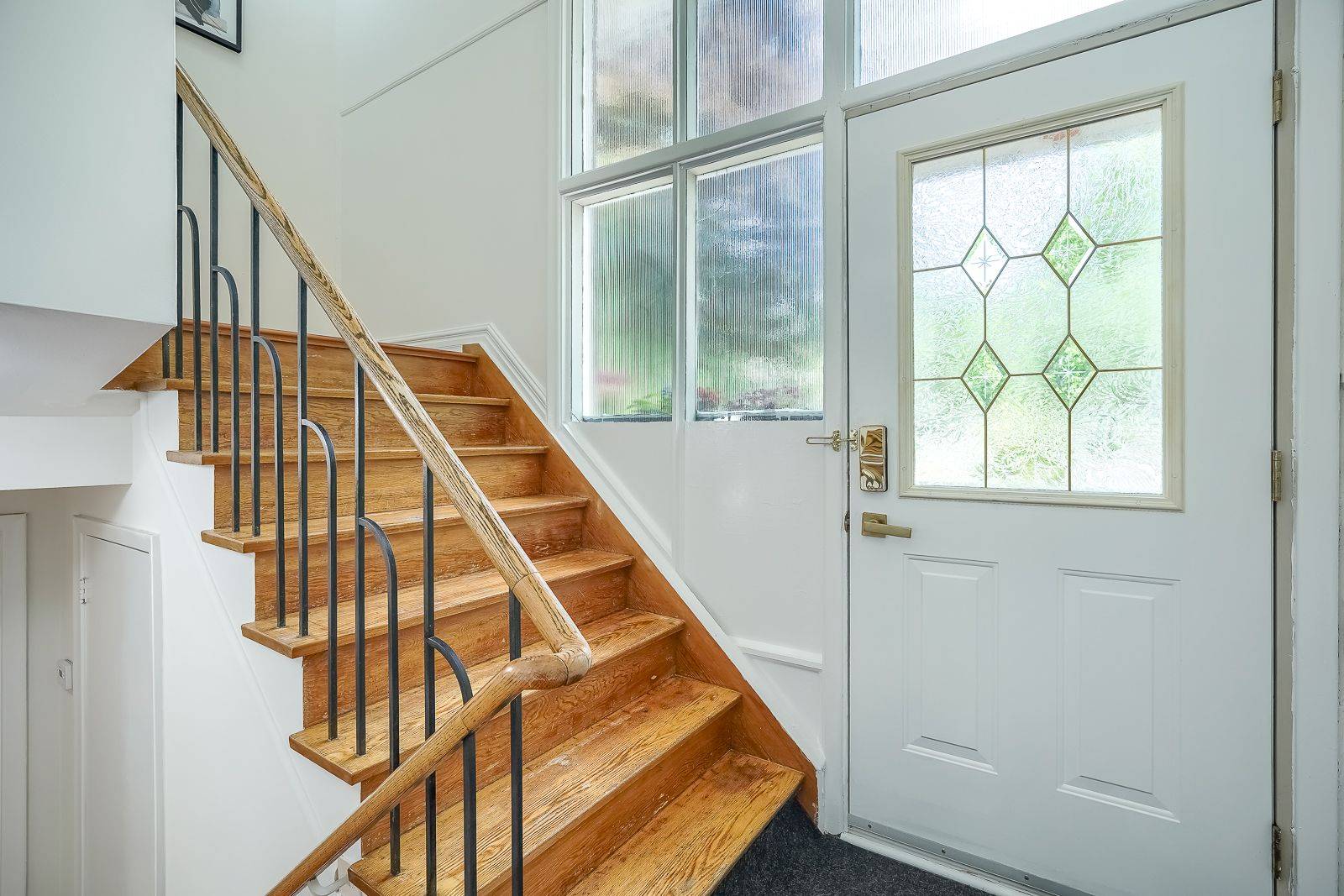 Richmond Hill, ON L4C 2B2,226 Cedar AVE